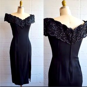 Vintage •Off the shoulder dress•